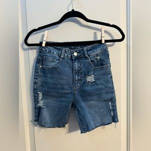 Denim distressed Jean shorts high waisted